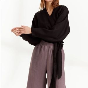 JUNE Linen LoveAndConfuse Wrap Top